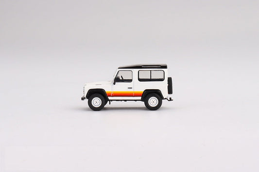 Mini GT - Land Rover Defender 90 Wagon Blanc LDH - Échelle 1/64 MGT00378-R