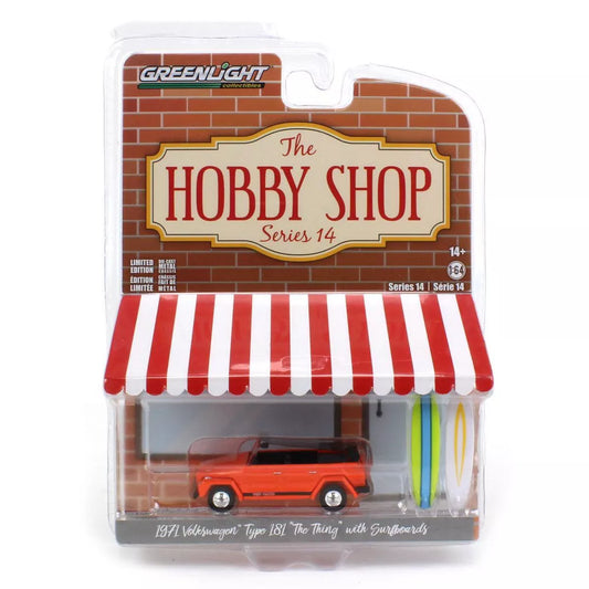 Greenlight - Volkswagen Type 181 The Thing avec planches de surf, série orange, 1971, Hobby Shop - Échelle 1/64