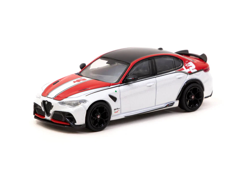 Tarmac Works - Alfa Romeo Giulia GTA Rouge / Blanc - Échelle 1/64 T64G-TL031-RW