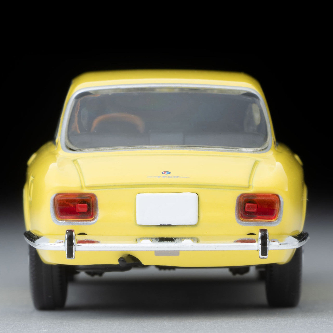 Tomica Limited Vintage - Alfa Romeo 1750GTV Yellow - Scale 1/64 LV-155c