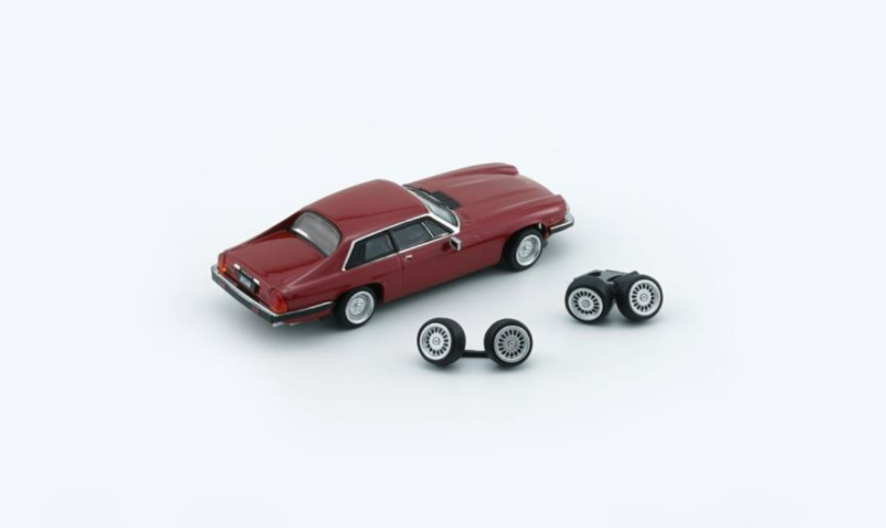 BM Creations - Jaguar XJS 1984 Regency Red RHD - Scale 1/64 64B0315