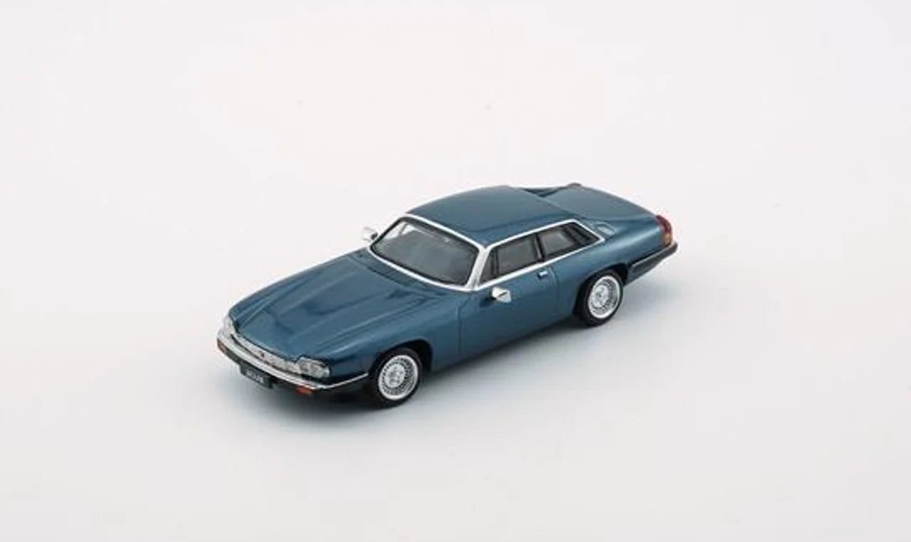 BM Creations - 1984 Jaguar XJS Cobalt Blue LHD - Scale 1/64 64B0159