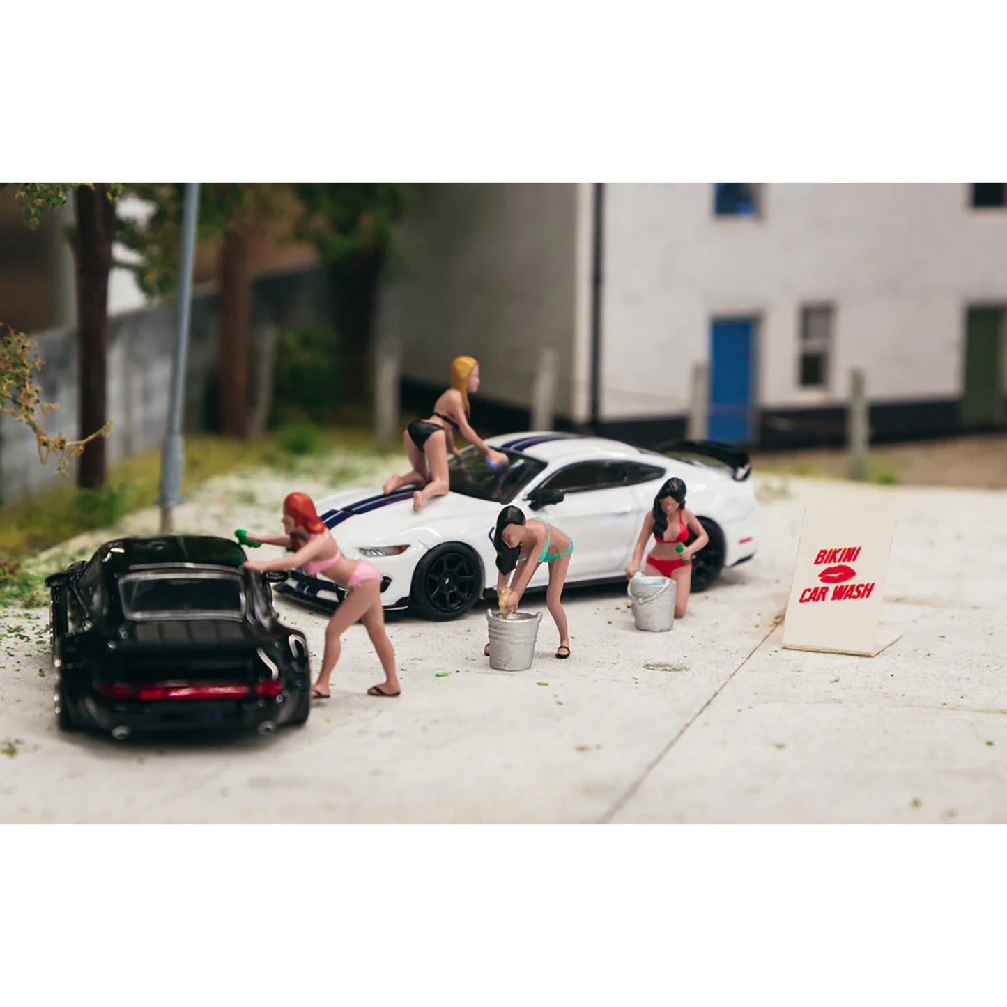 Tarmac Works - Les filles du lavage de voitures en bikini - Échelle 1/64 T64F-005-RE