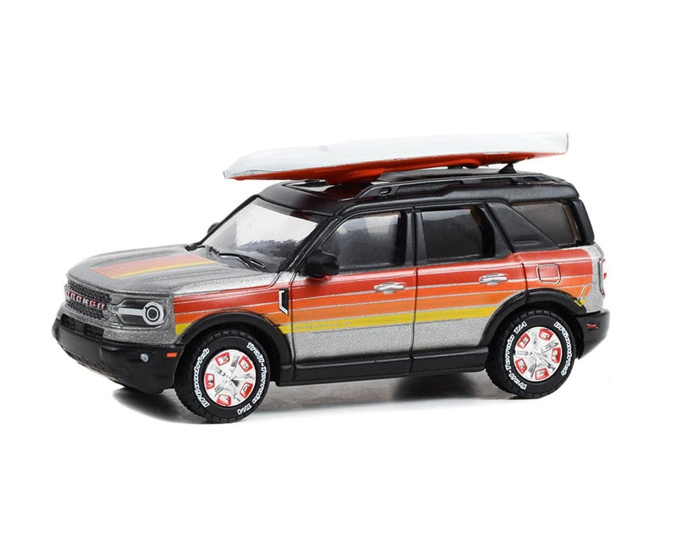 Greenlight Collectibles - 2022 Ford Bronco Sport Outer Banks with Rooftop Kayak - Hobby Exclusive - Scale 1/64