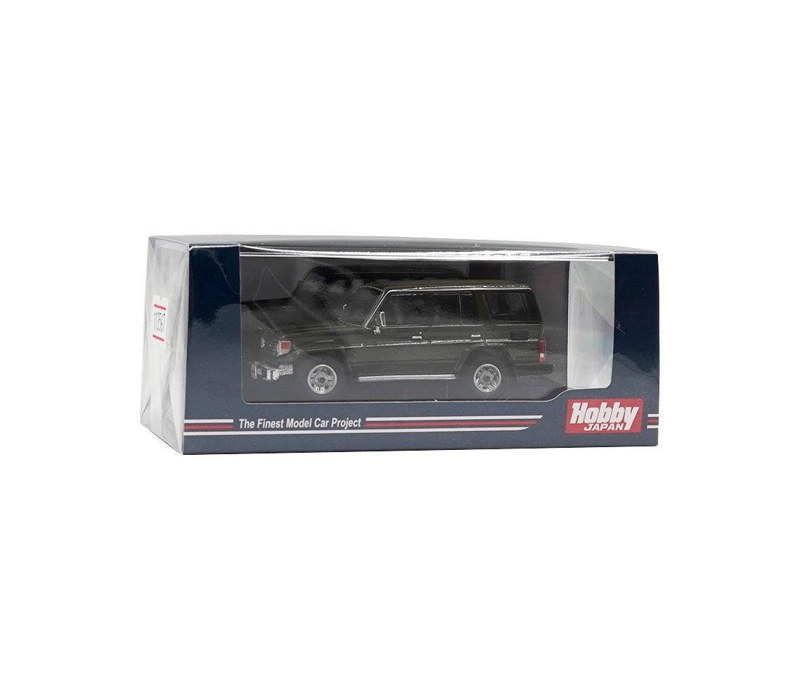 Hobby Japan - Toyota Land Cruiser 70 ZX 4door 1994 Olive Green - Scale 1/64 HJ641038AGR