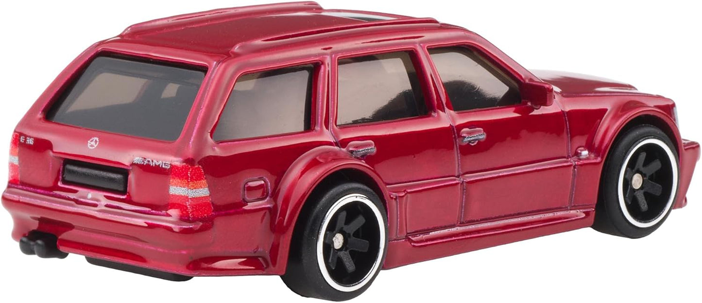Hot Wheels Premium - Mercedes-Benz E 36 AMG 36 Red Fast Wagons Series - Series Car Culture - Scale 1/64