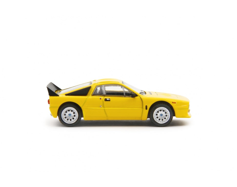 Laudoracing - Lancia 037 Road Rally Prototype 1982 Yellow - Scale 1/64