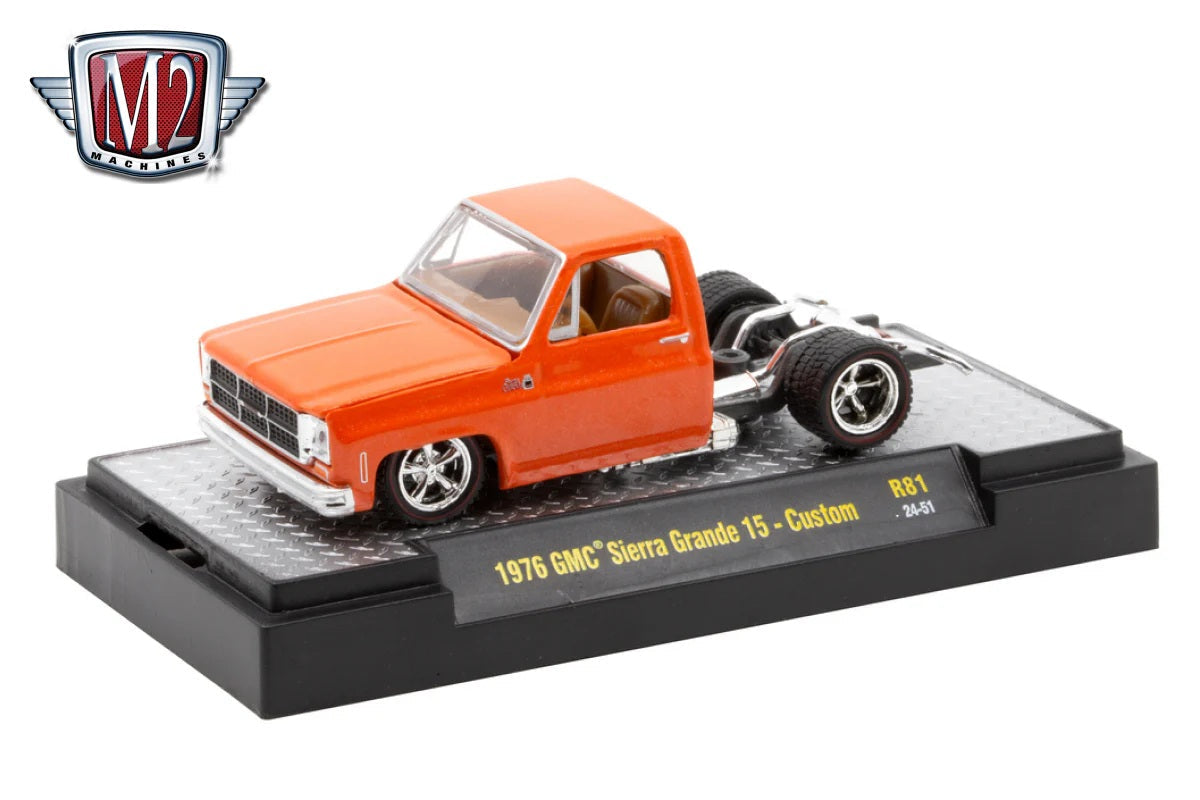 M2 Machines - 1976 GMC Sierra Grande 15 - Custom - 1/64 Scale – 1