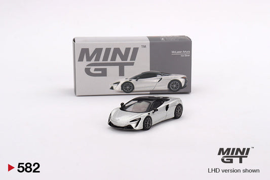 Mini GT - McLaren Artura Ice Silver - Échelle 1/64 MGT00582-R RHD