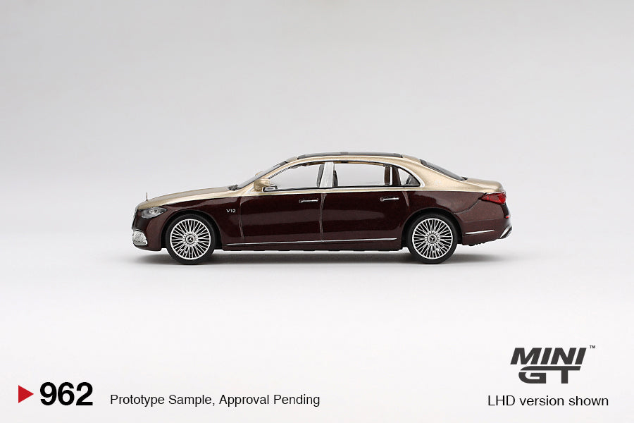 Mini GT - Mercedes-Maybach S 680 Gold / Dark Red Metallic LHD - Scale 1/64 MGT00962-L