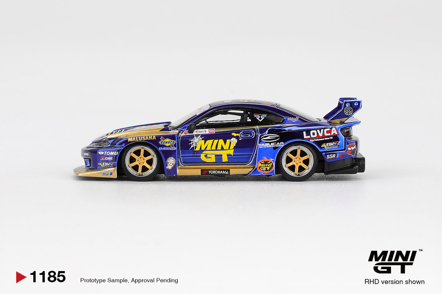 Mini GT - Nissan LB-Super Silhouette S15 SILVIA #555 Team MINI GT Liberty Walk 2025 - Échelle 1/64 MGT01185-R