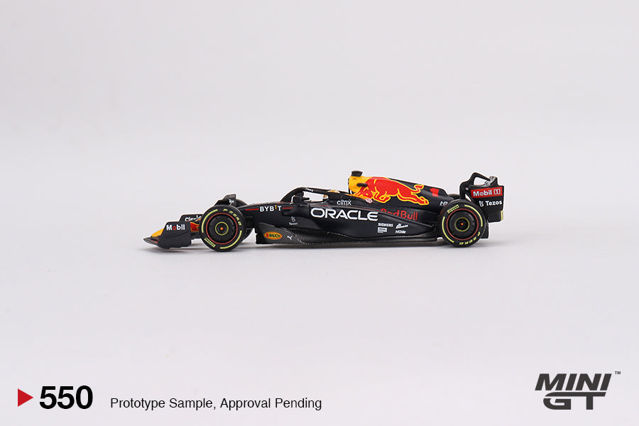 Mini GT - Oracle Red Bull Racing RB18 #1 Max Verstappen 3e place Grand Prix de Monaco 2022 - Échelle 1/64 MGT00550