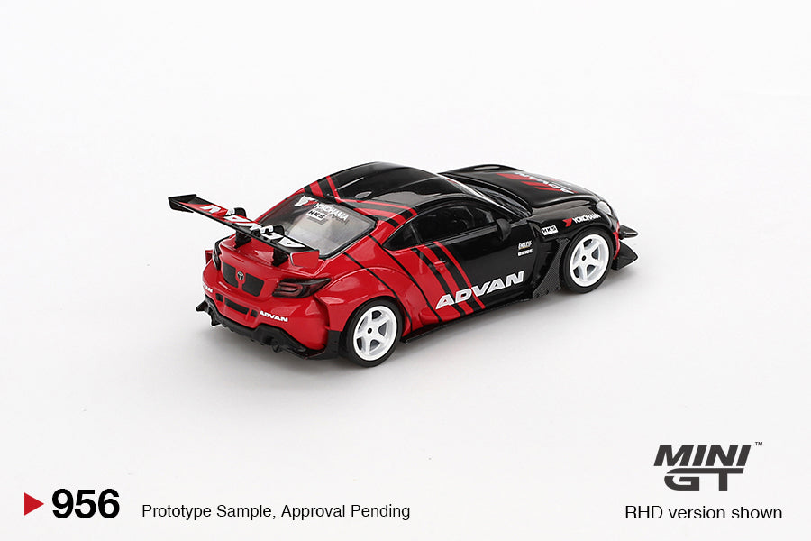 Mini GT - Toyota GR86 HKS TYPE R ADVAN 2022 Tokyo Auto Salon - Scala 1/64 MGT00956-R