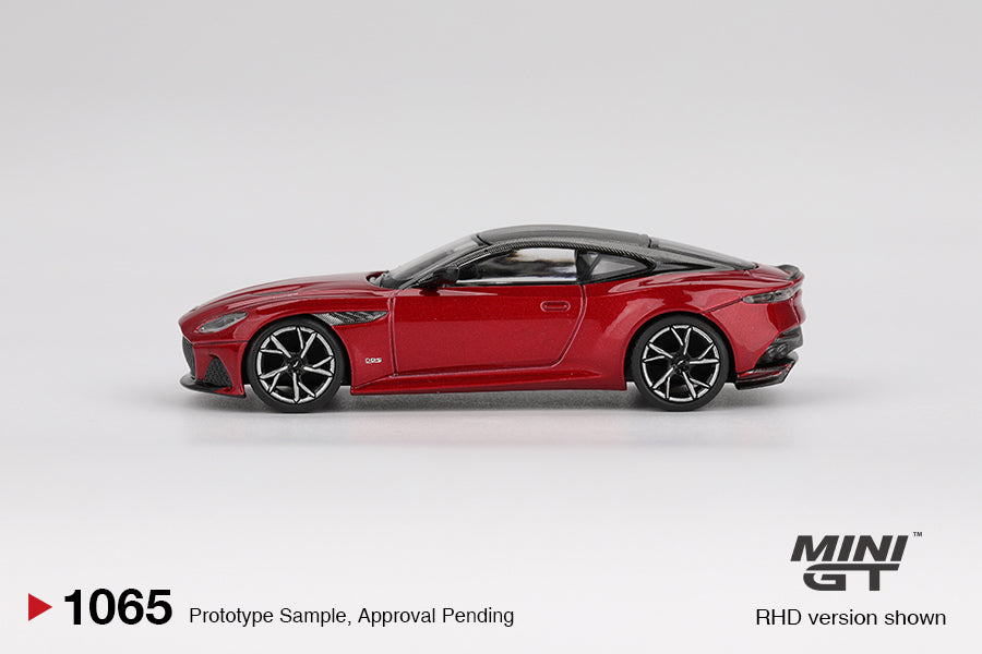 MINI GT - Aston Martin DBS Hyper Rouge 2023 - Échelle 1/64 MGT01065-L