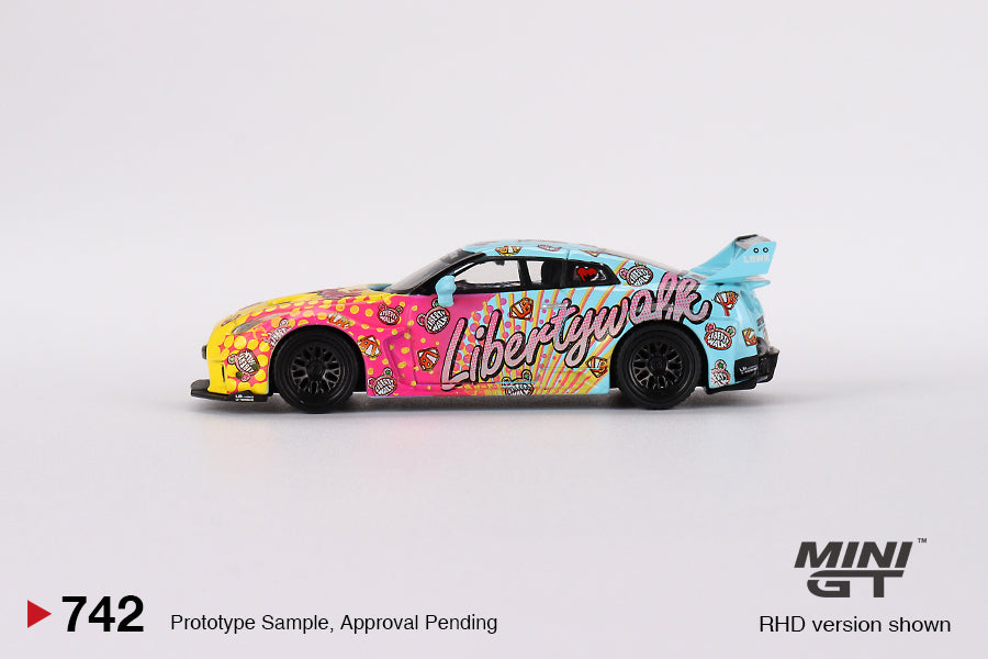 Mini GT - LB-Silhouette WORKS GT NISSAN 35GT-RR Ver.1 LBWK KUMA LDH - Échelle 1/64 MGT00742-L