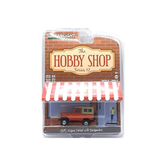 Greenlight - Nissan Patrol 1975 avec atelier de loisirs Backpacker Series - Échelle 1/64
