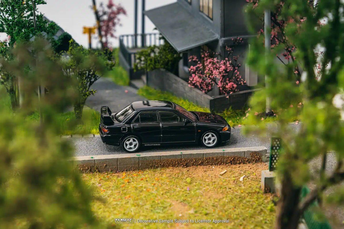 Tarmac Works - Mitsubishi Lancer GSR Evolution III Black - GLOBAL64 - Scale 1/64 T64G-050-BK