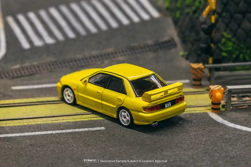 Tarmac Works - Mitsubishi Lancer GSR Evolution III Yellow - GLOBAL64 - Scale 1/64 T64G-050-YL