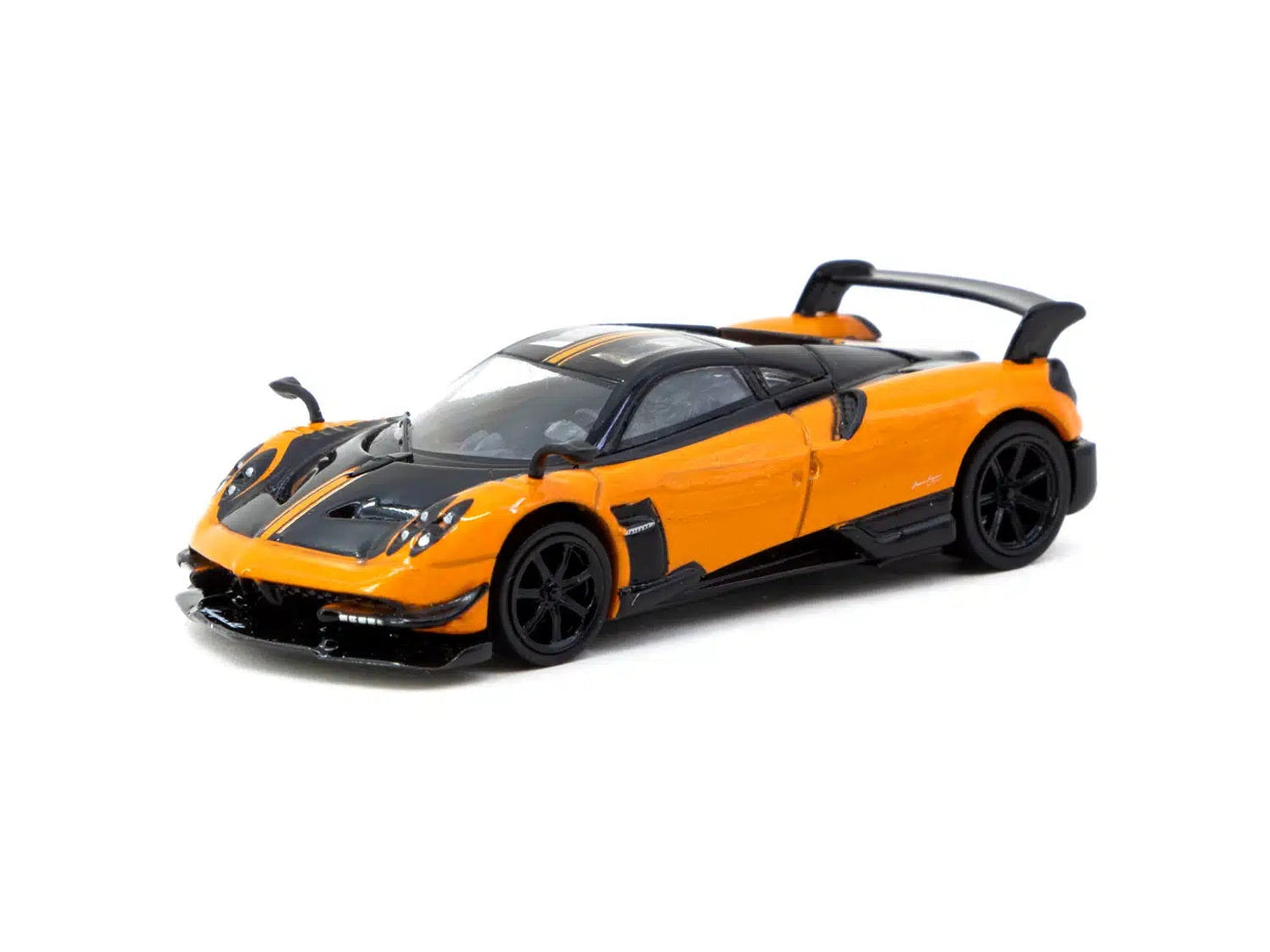 Travaux d'asphaltage - Pagani Huayra BC Orange Saint-Tropez - GLOBAL64 - Échelle 1/64 T64G-TL014-OR