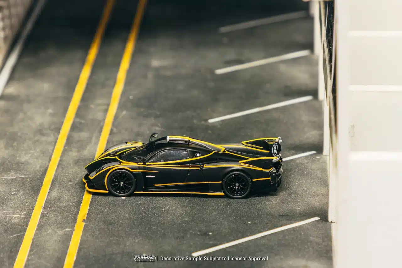 Tarmac Works - Pagani Huayra R Matt Black / Silver - GLOBAL64 - Scale 1/64 T64G-TL035-MBS
