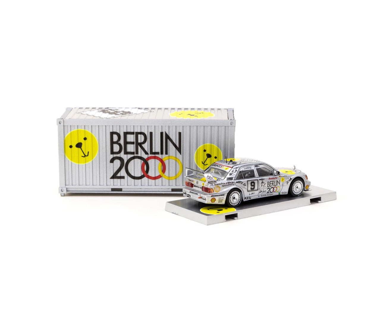 Travaux sur asphalte - Mercedes-Benz 190 E 2.5-16 Evolution II Macau Guia Race 1992 K. Ludwig - HOBBY64 - Échelle 1/64 T64-024-92MGP09