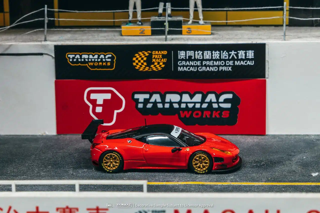 Tarmac Works - Ferrari 458 Italia GT3 Red - ROAD64 - Scale 1/64 T64R-073-RE