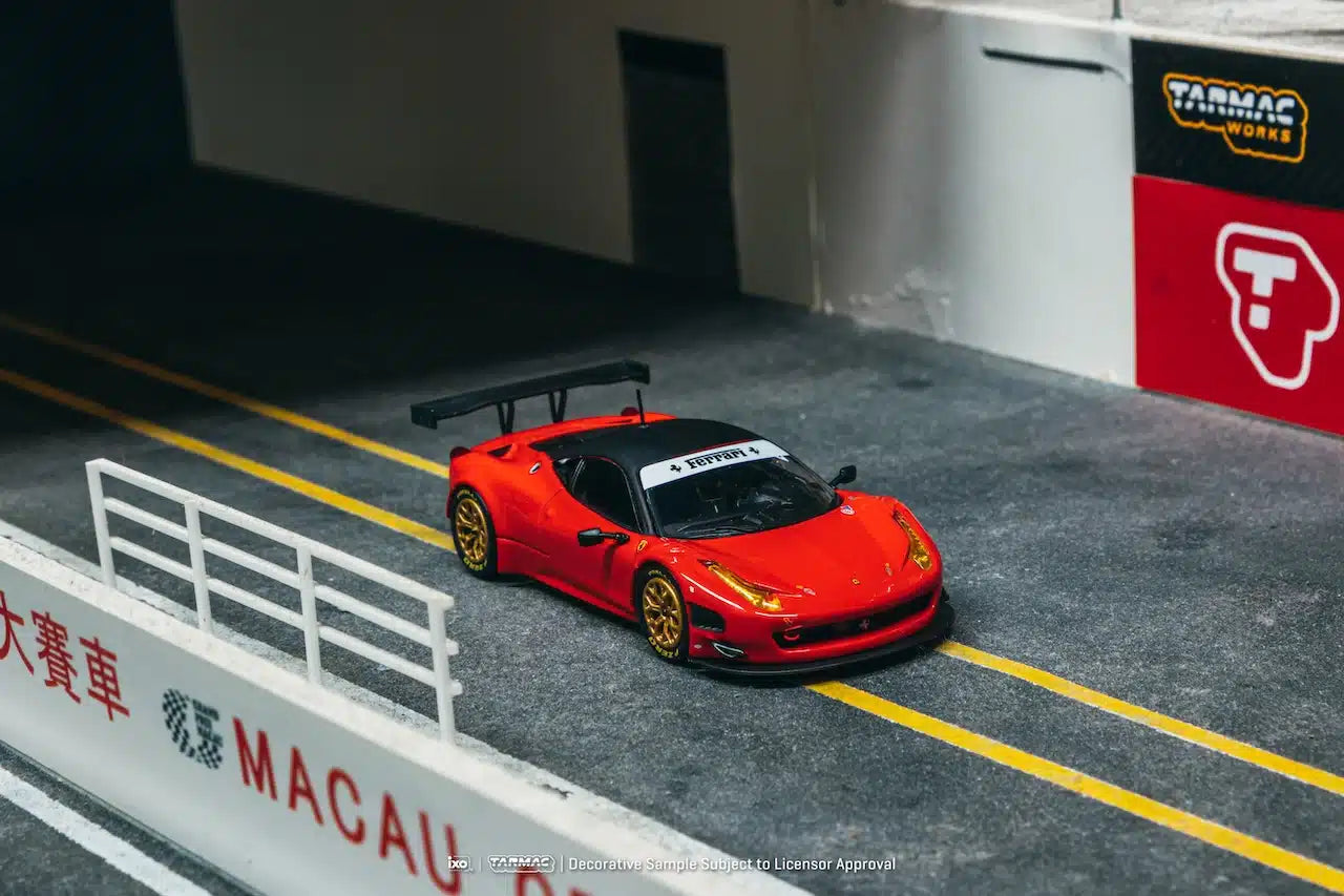 Tarmac Works - Ferrari 458 Italia GT3 Red - ROAD64 - Scale 1/64 T64R-073-RE