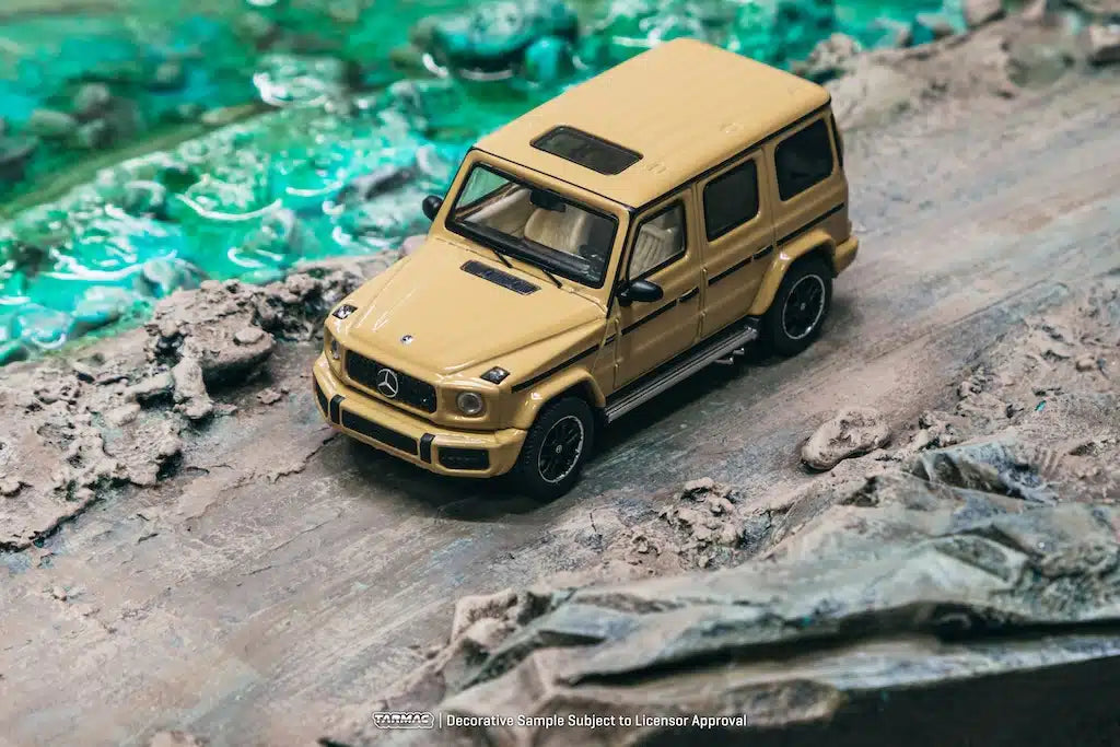 Tarmac Works - Mercedes-AMG G 63 Marron - ROAD64 - Échelle 1/64 T64R-040-BR