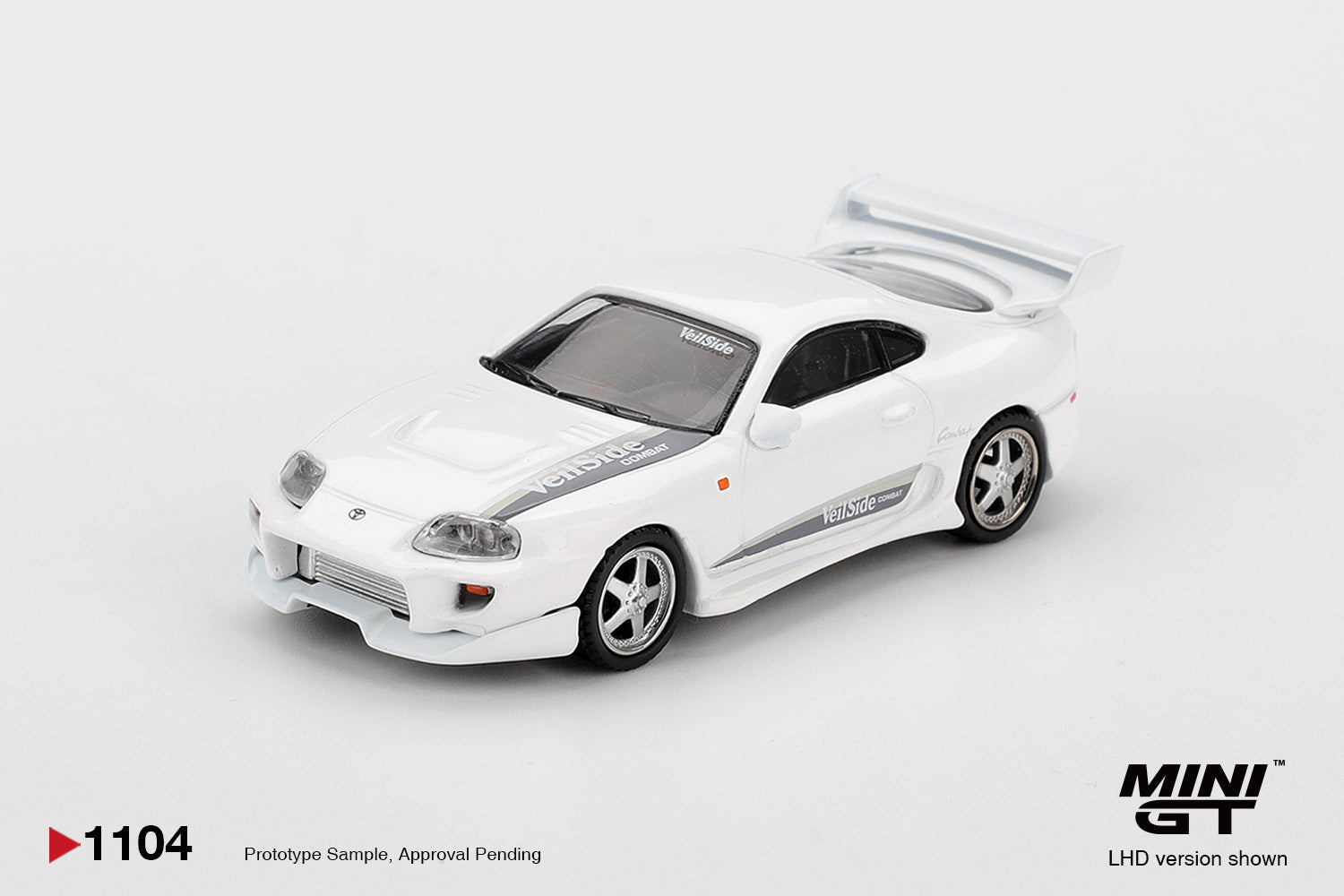 Mini GT - Toyota Supra MK4 ( A80 ) VeilSide Combat VI White Pearl
