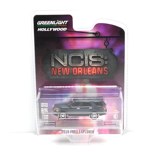 Greenlight Collectibles - 2015 Ford Explorer NCIS New Orleans Hollywood Series - 1/64 Scale