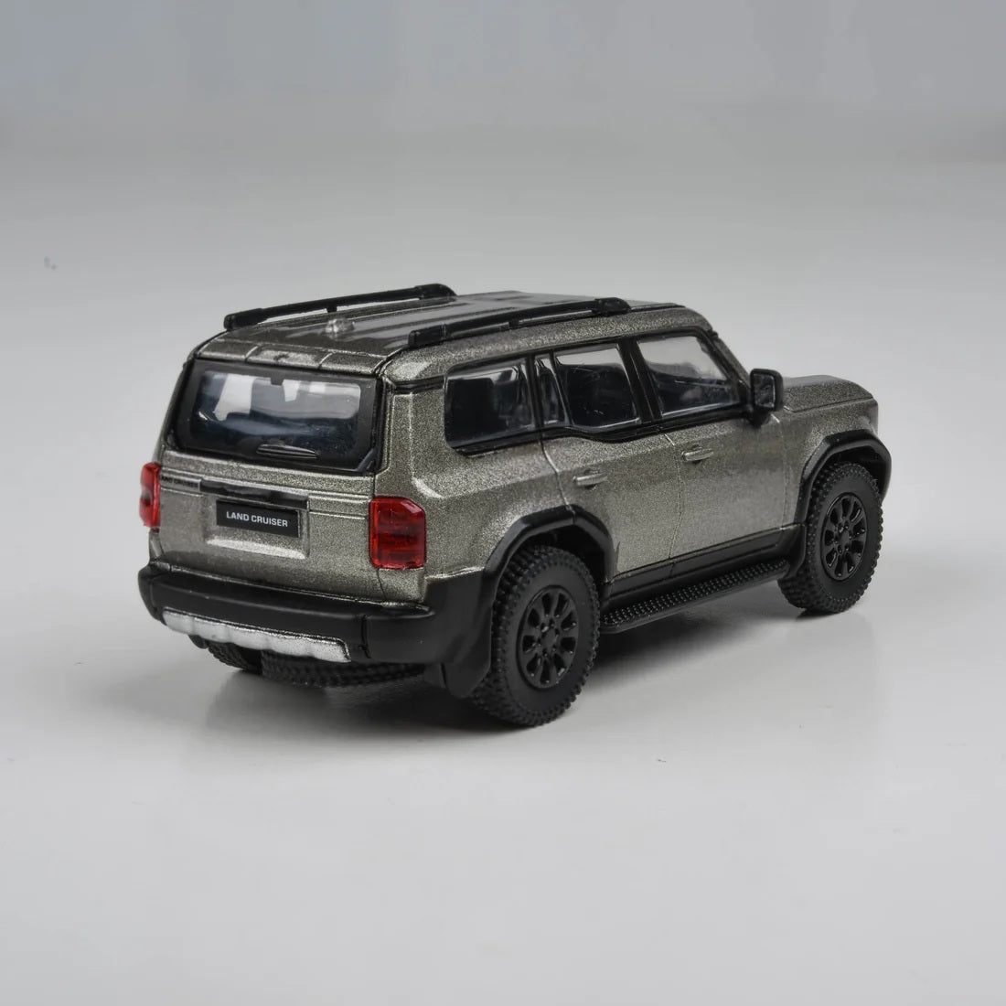 Para64 - 2024 Toyota Land Cruiser 250 Prado Meteor Shower LHD - Scala 1/64