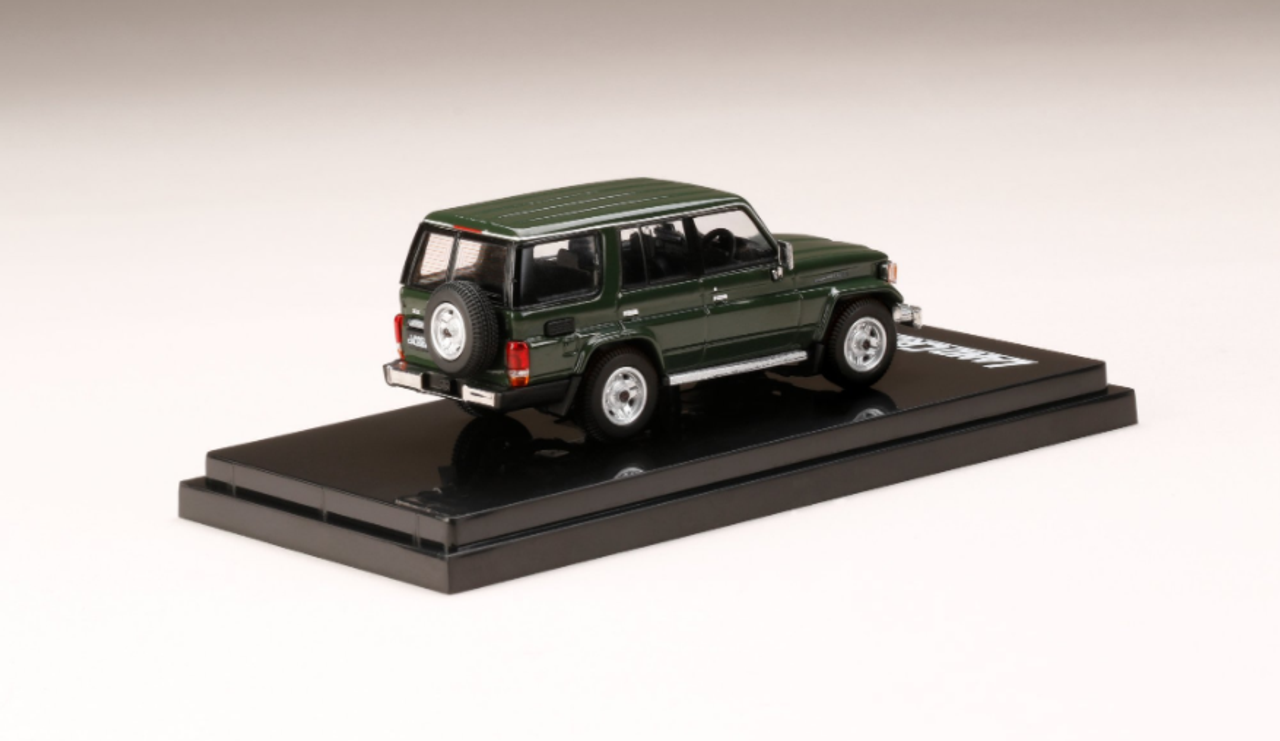 Hobby Japan - Toyota Land Cruiser 70 ZX 4door 1994 Olive Green - Scale 1/64 HJ641038AGR