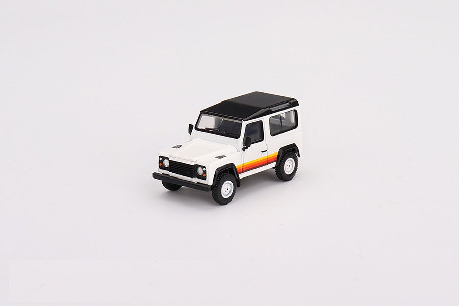Mini GT - Land Rover Defender 90 Wagon White LDH - Scala 1/64 MGT00378-L