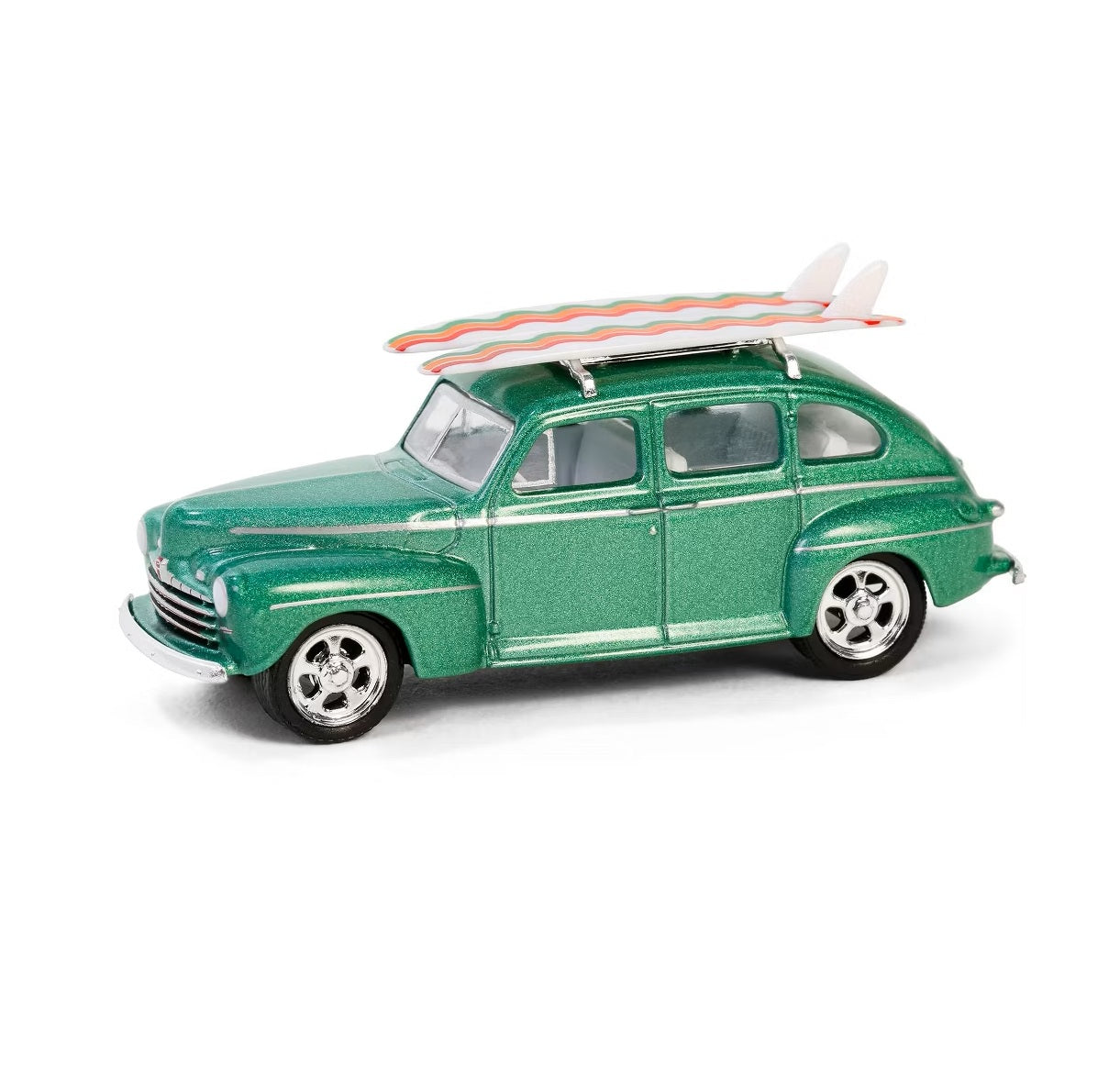 Greenlight Collectibles - 1946 Ford Fordor Super Deluxe Green Metallic with Rack with Surfboards - Series Hobby Shop - Scala 1/64