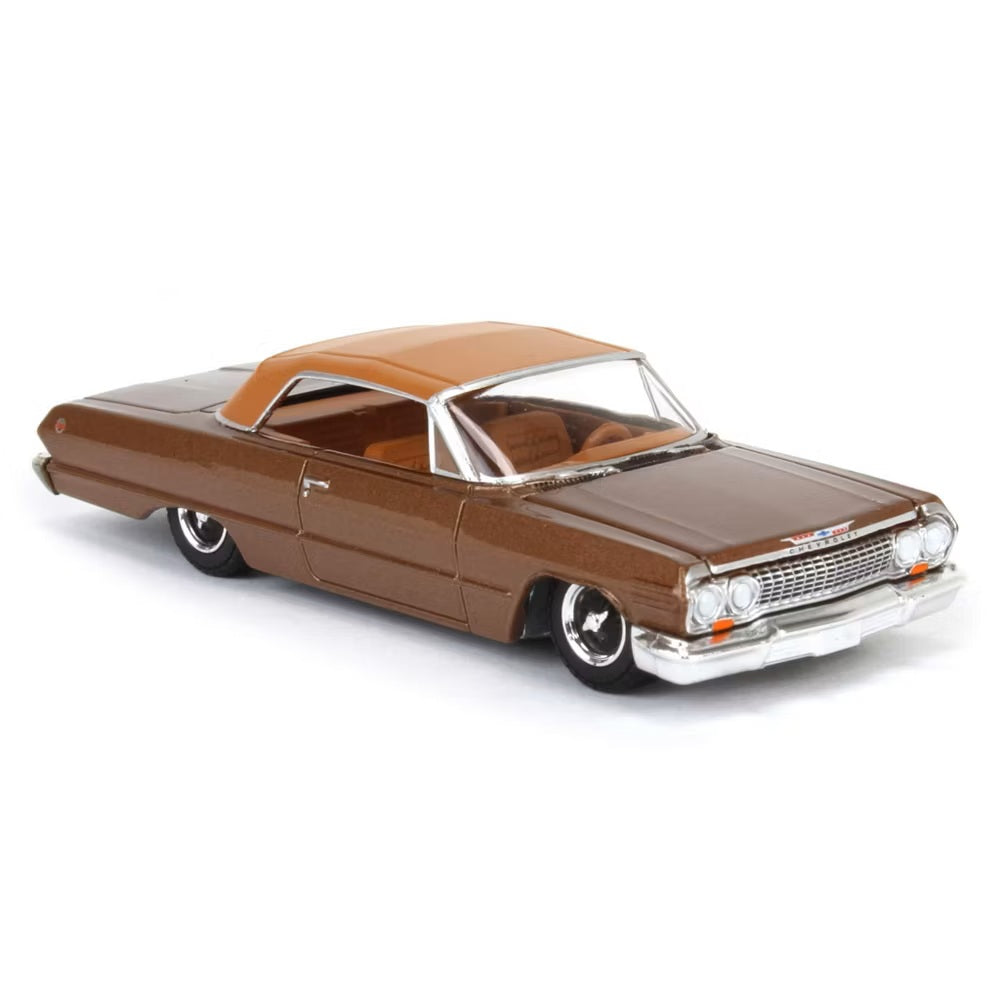 Greenlight Collectibles - 1963 Chevrolet Impala SS Convertible (Top Up) Bronze Met - California Lowriders Series - 1/64 Scale