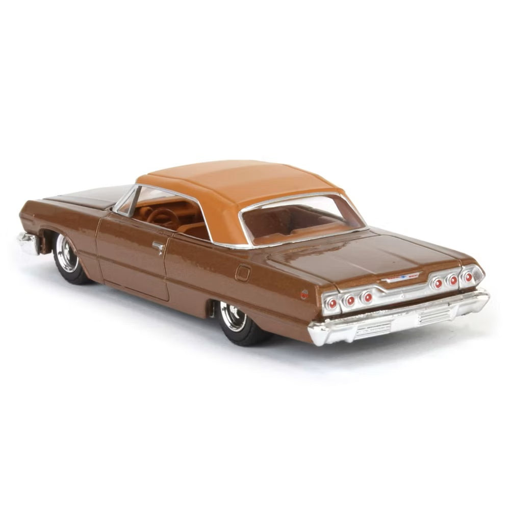 Greenlight Collectibles - 1963 Chevrolet Impala SS Convertible (Top Up) Bronze Met - California Lowriders Series - 1/64 Scale