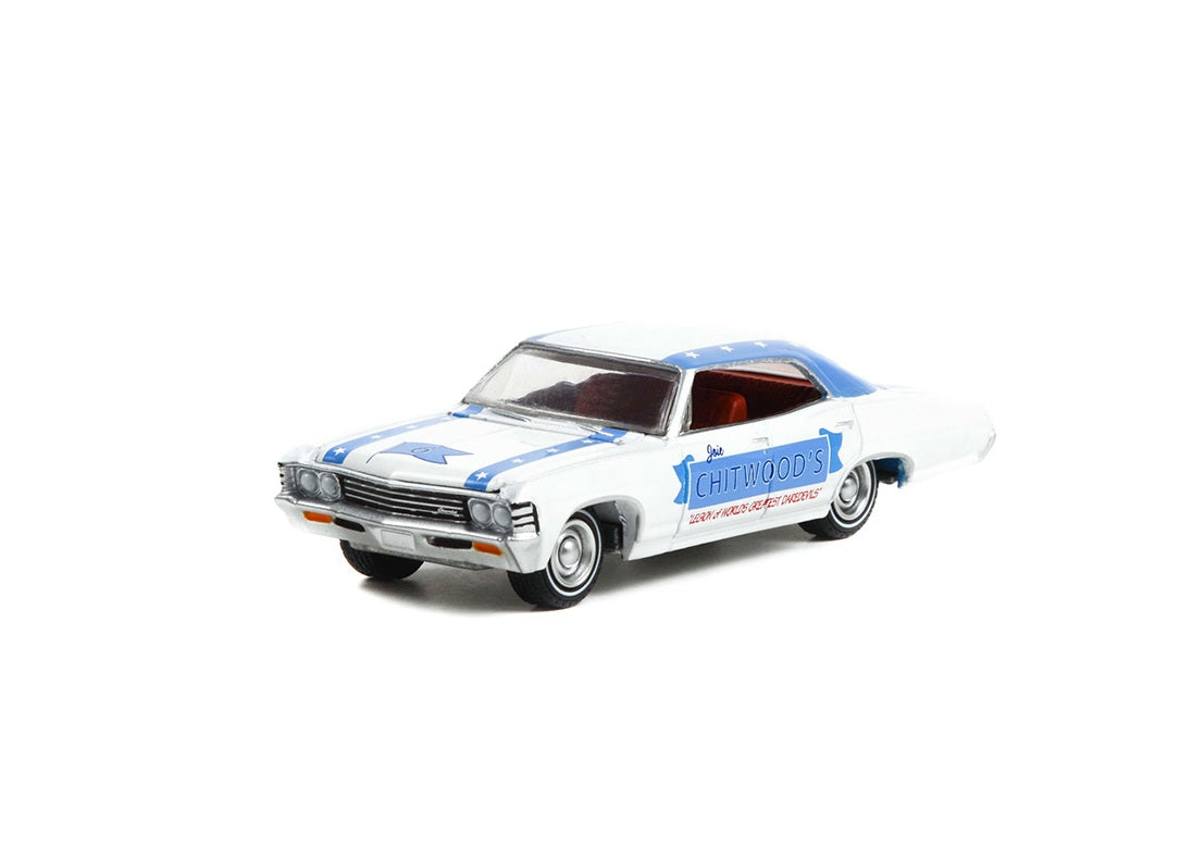 Greenlight Collectibles - 1967 Chevrolet Impala Sport Sedan Joie Chitwood’s Legion of Worlds Greatest - Scala 1/64