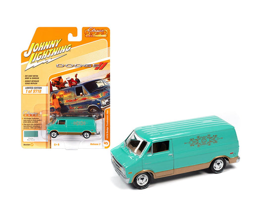 Johnny Lightning - 1976 Dodge Tradesman Van Mint Green "Classic Gold Collection" - Scala 1/64