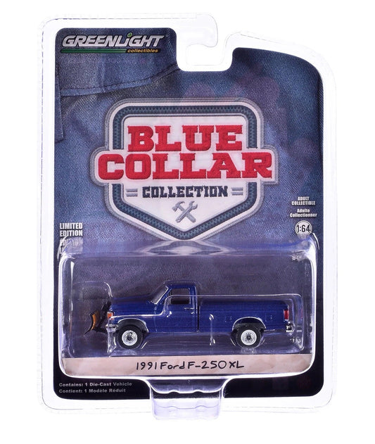 Greenlight - 1991 Ford F-250 XL with Snow Plow Series Blue Collar - Scale 1/64