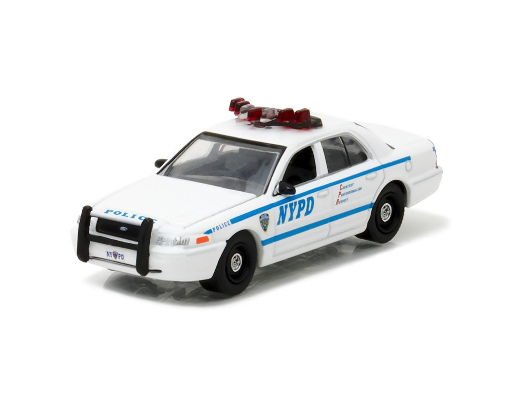 Greenlight Collectibles - 2011 Ford Crown Victoria Police Interceptor - New York City Police Department - Scale 1/64