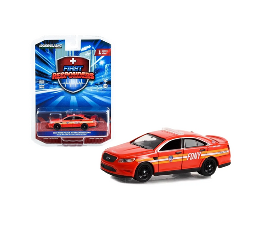 Greenlight - 2016 Ford Police Interceptor Sedan FDNY - Series First Responders - Scale 1/64