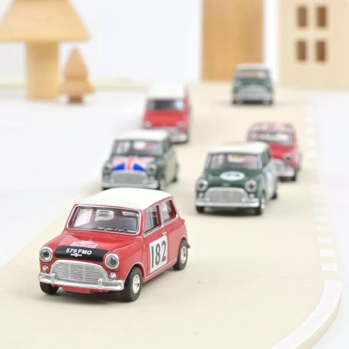 Norev - Mini Cooper S 1964 Tartan Red with Racing Number 182 - Scala 1/64 Circa