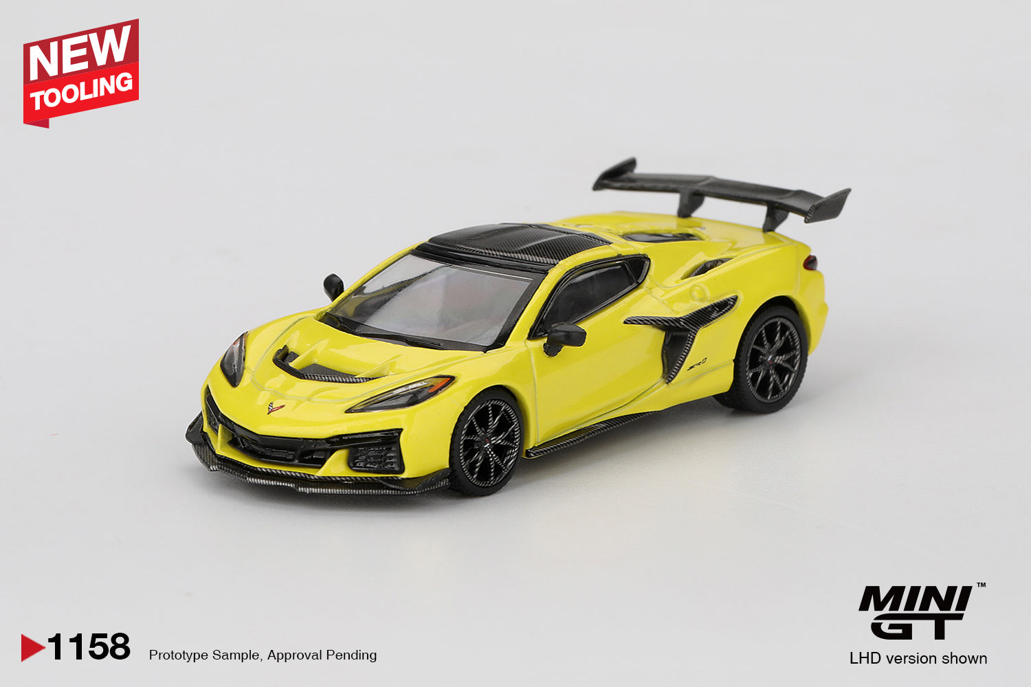 PRE-ORDER] Mini GT - Chevrolet Corvette C8 ZR1 Accelerate Yellow