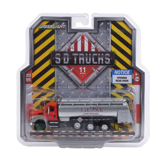 Greenlight - 2018 International WorkStar Tanker Truck Fire Department City of New York - Series SD Trucks - Scale 1/64