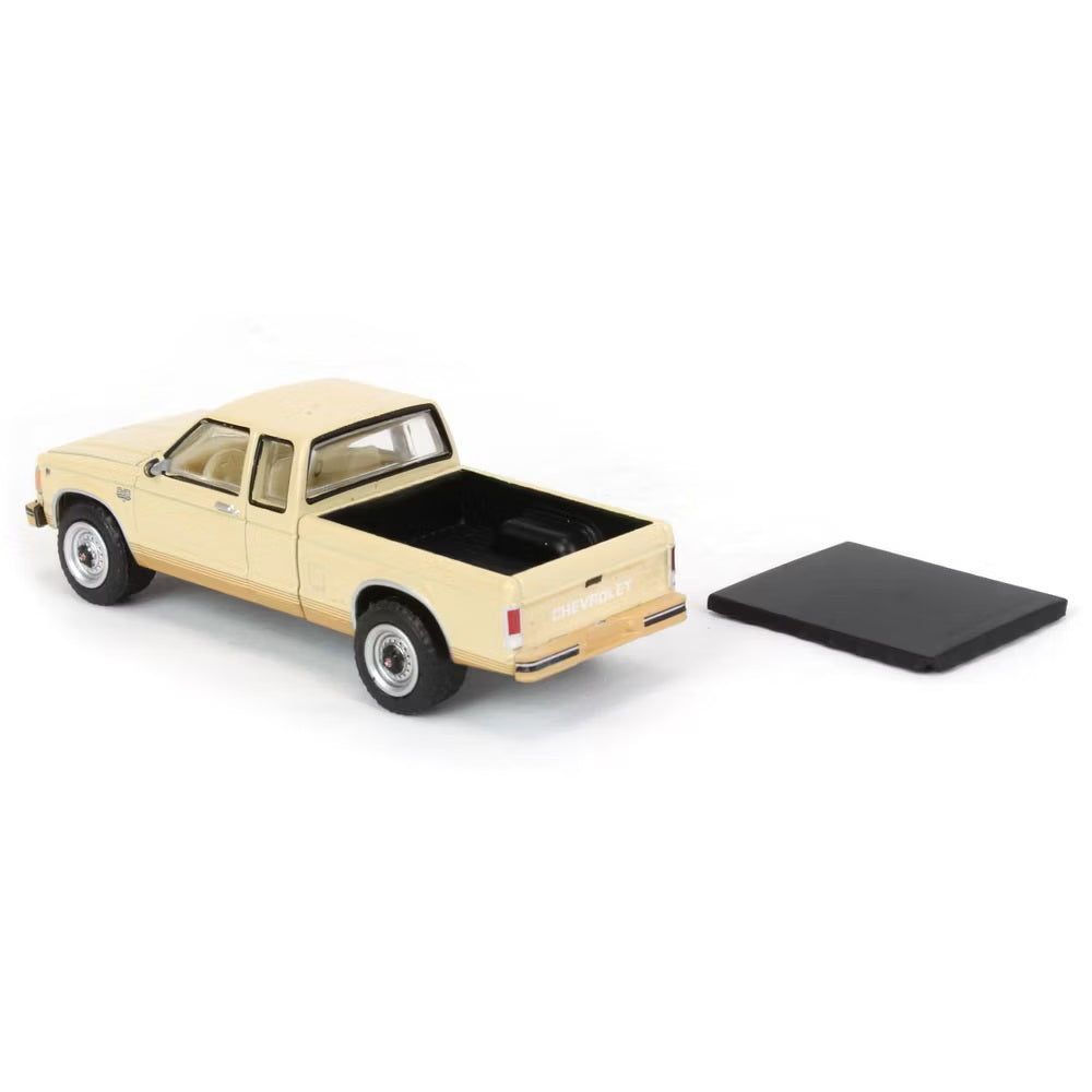 Greenlight - 1983 Chevrolet S-10 Durango - Greenlight Series Blue Collar - Scala 1/64