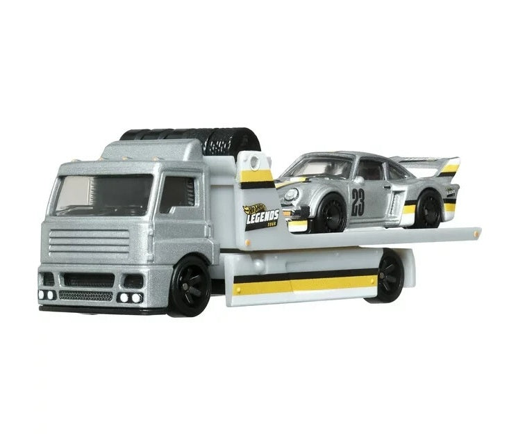 Hot Wheels Premium - Porsche 934.5 + Fleet Street - Series Car Culture Team Transport - Scala 1/64