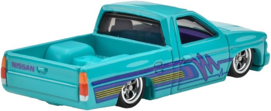 Hot Wheels Premium - 2-Pack 1975 Datsun Sunny Truck (B120) and Custom '93 Nissan Hardbody (D21) - Scala 1/64 HRR78