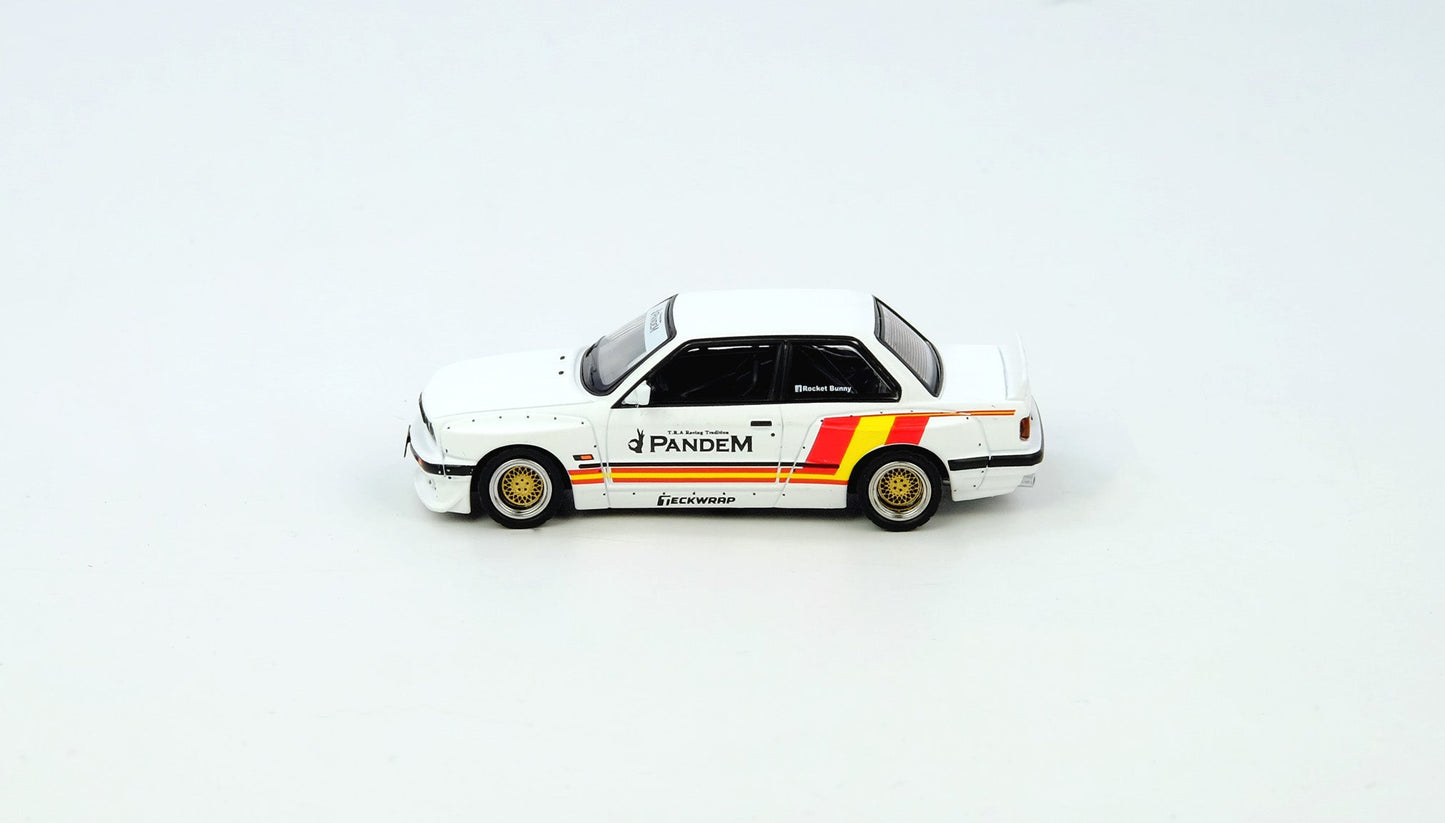 INNO64 - BMW Pandem Rocket Bunny E30 Matt White "Madrid 2026 Event Edition" - 1/64 Scale IN64-E30P-DCM