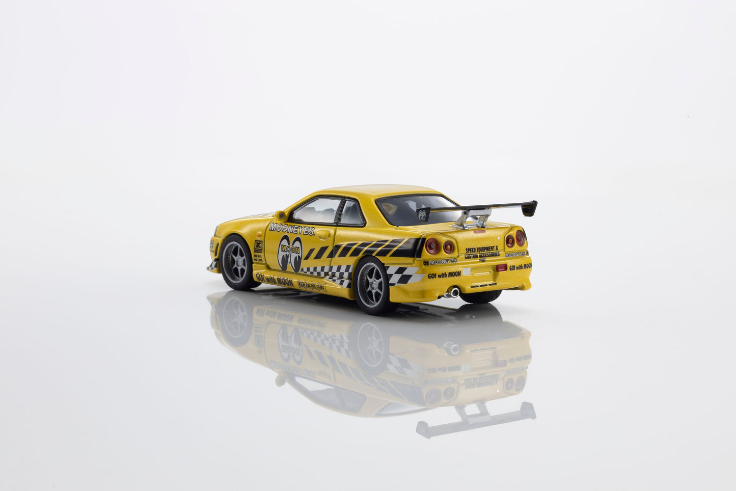 [PRE-ORDER] Kyosho - Nissan Skyline GTR (R34) MOONEYS 2 with led 2026 - Scala 1/64 07134LM2
