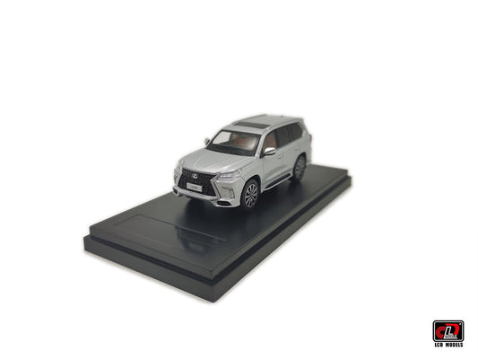 LCD Models - Lexus LX570 Silver - Scale 1/64 LCD64017-SI